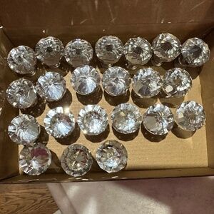 Crystal kitchen knobs